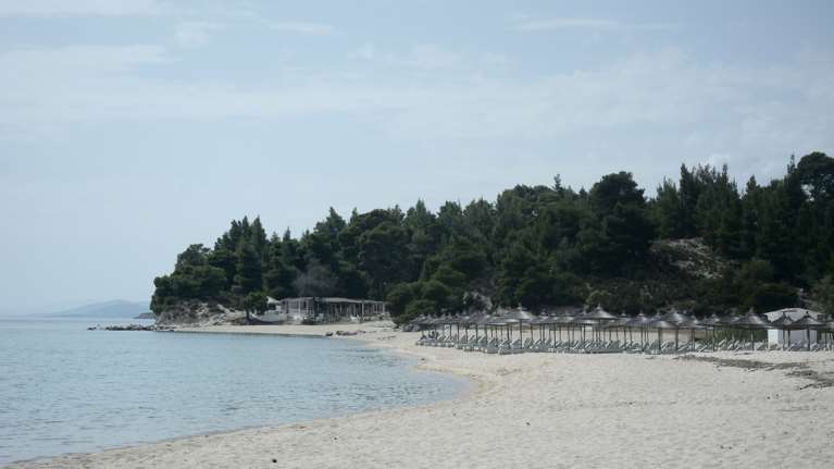 Κορονοϊός: Αρνητικά τα τεστ 4 παιδιών και μιας εργαζόμενης στην κατασκήνωση στη Χαλκιδική