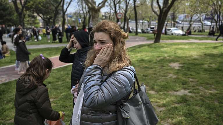 Νέος σεισμός στην Κωνσταντινούπολη 4,3 Ρίχτερ– Βγήκαν στους δρόμους οι πολίτες