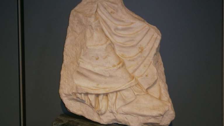 Επιστρέφει στην Ελλάδα θραύσμα του Παρθενώνα από το Μουσείο του Παλέρμο Antonino Salinas