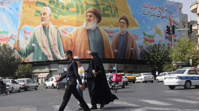 New York Times: Οι αμερικανικές αρχές απέλασαν 100 Ιρανούς έπειτα από συμφωνία με την Τεχεράνη