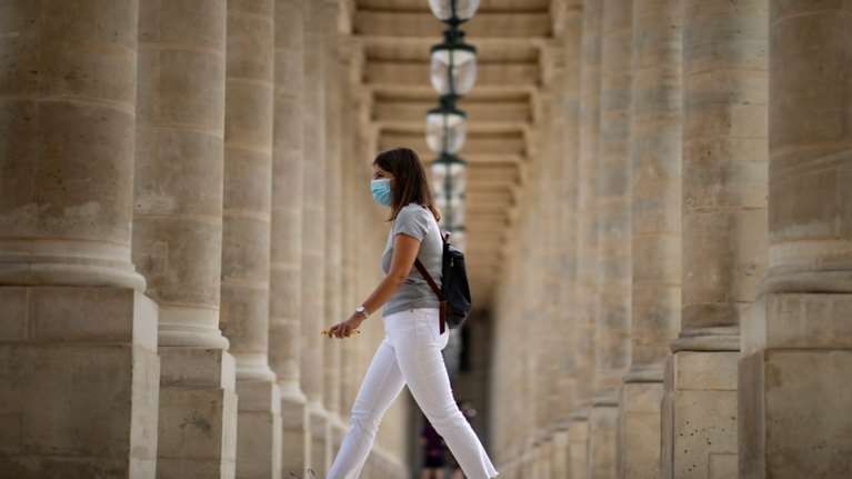 Κορονοϊός - Γαλλία: 5.453 νέα κρούσματα, 400 άτομα νοσηλεύονται στις εντατικές