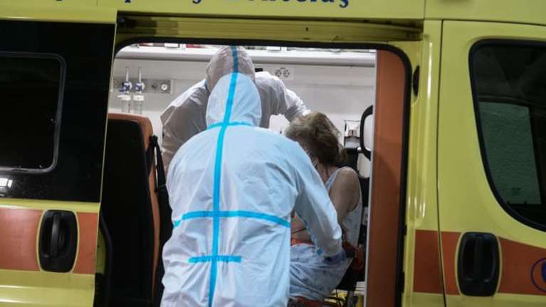 Λαμία: Νέα &quot;υγειονομική βόμβα&quot; με 50 κρούσματα σε Γηροκομείο - Όλοι οι τρόφιμοι θετικοί - Παρέμβαση Εισαγγελέα