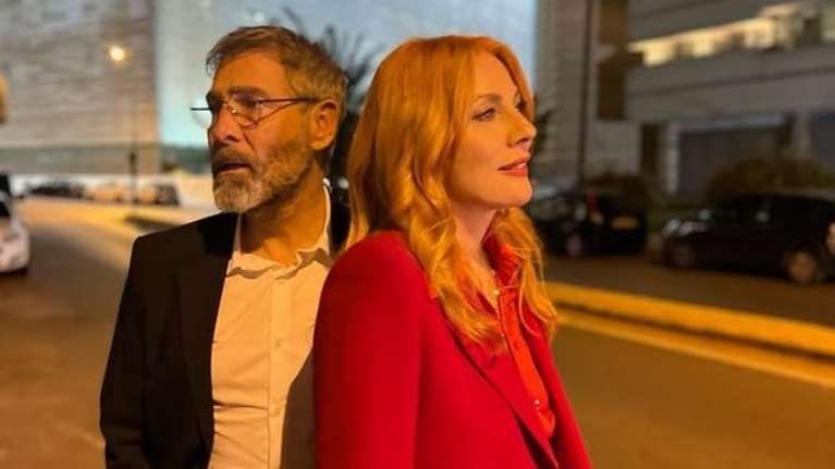 Σμαράγδα Καρύδη: Γεύμα με ελληνική υπογραφή στο σπίτι της στην Αίγινα