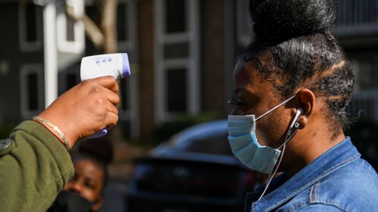 ΗΠΑ: Νέο ρεκόρ κρουσμάτων κορονοϊού - Στους 350.214 οι νεκροί από την πανδημία