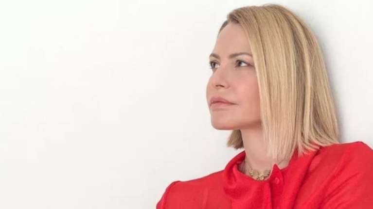 Τζένη Μπαλατσινού: Κόβει την (πιο πρωτότυπη) βασιλόπιτα