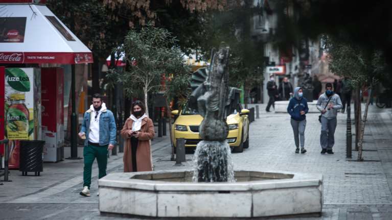 Μαγιορκίνης: Εξαιρετικά εύθραυστη η επιδημιολογική κατάσταση - Πότε περιμένουμε μείωση κρουσμάτων