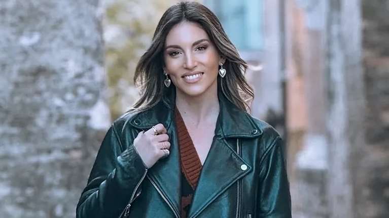 Στο κομμωτήριο η Αθηνά Οικονομάκου: Η αλλαγή στα μαλλιά της που ενθουσίασε τους followers της