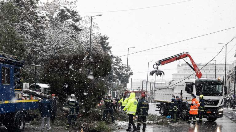Αθήνα: Άνοιξε η Βασιλίσσης Σοφίας - Κανονικά η κυκλοφορία και στα δύο ρεύματα