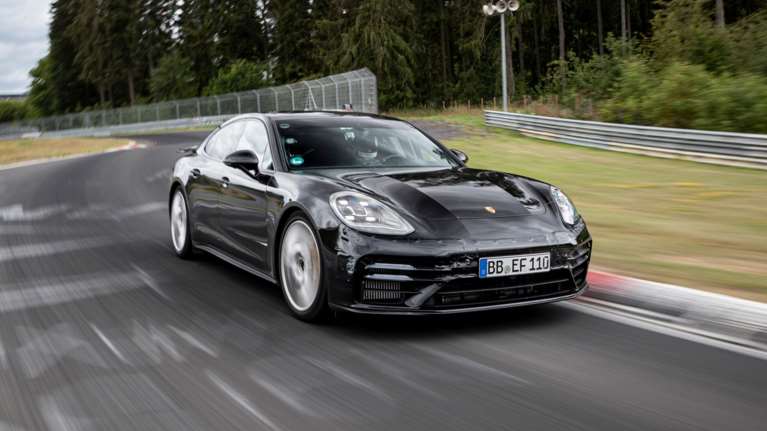 Η νέα Porsche Panamera &quot;γράφει&quot; χρόνο 7:29.81 στο Nurburgring (+video)