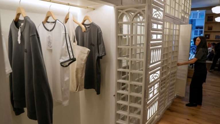 Οι εργαζόμενοι στον όμιλο Zara σχεδιάζουν κινητοποιήσεις την Black Friday έξω από τα καταστήματα της αλυσίδας