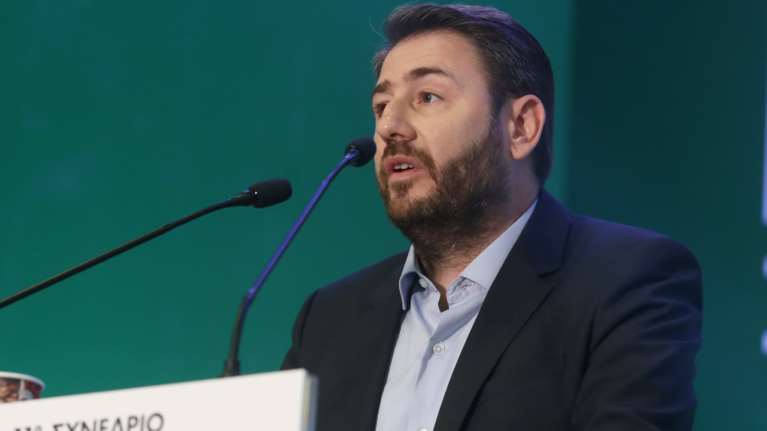 Καταγγελία Ανδρουλάκη στην Ευρωβουλή: Η TUI πήρε 3 δισ. ενισχύσεις από τη Γερμανία, αλλά δεν πληρώνει τους Έλληνες ξενοδόχους