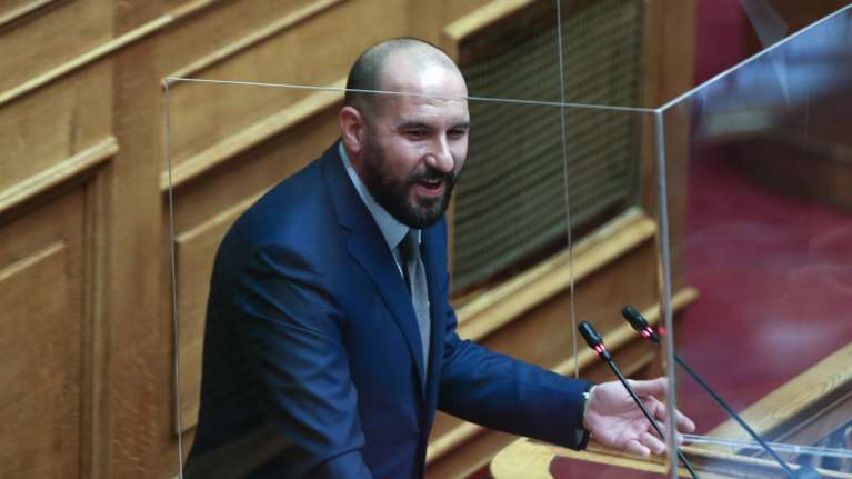 Τζανακόπουλος: Ο ίδιος ο Μητσοτάκης δίνει τον τόνο του παλαιοκομματισμού και των πελατειακών σχέσεων