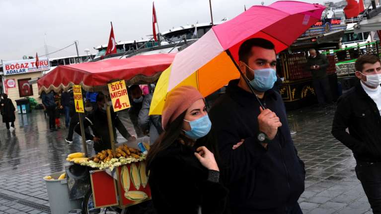 Κορονοϊός: Γιατί η Τουρκία δεν θα χρησιμοποιήσει το εμβόλιο Pfizer/BioNTech, αν και οι &quot;εφευρέτες&quot; είναι Τούρκοι