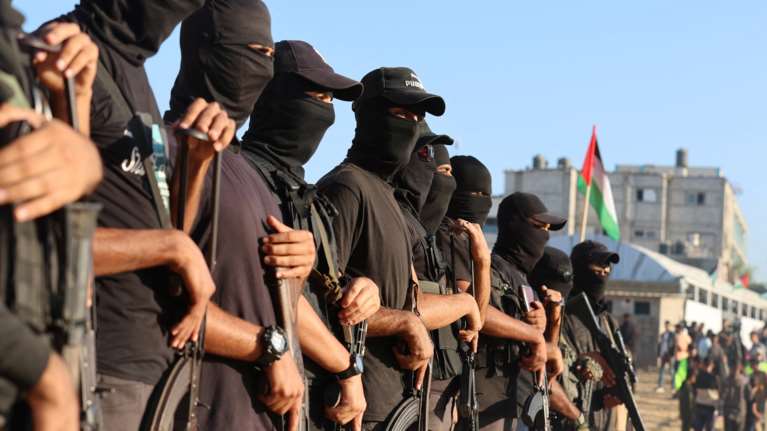 Η Χαμάς θα παραδώσει τα πτώματα δύο ομήρων απόψε το βράδυ