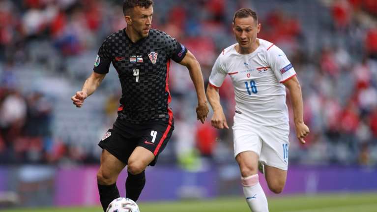 Euro 2020: Κροατία – Τσεχία 1-1: Έμεινε &quot;ζωντανή&quot; στο κυνήγι της πρόκρισης η Κροατία [Βίντεο]