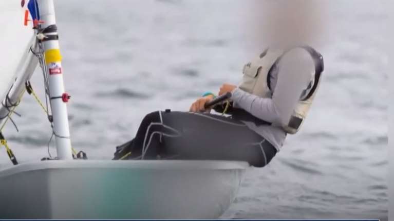 MeToo: Αρχίζει η πρώτη δίκη στην Ελλάδα - Στο εδώλιο ο καθηγητής ιστιοπλοΐας που κακοποιούσε 9χρονη τότε αθλήτρια