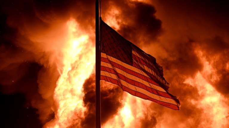 Βράζουν οι ΗΠΑ μετά το νέο περιστατικό αστυνομικής βίας σε Αφροαμερικανό στο Ουισκόνσιν