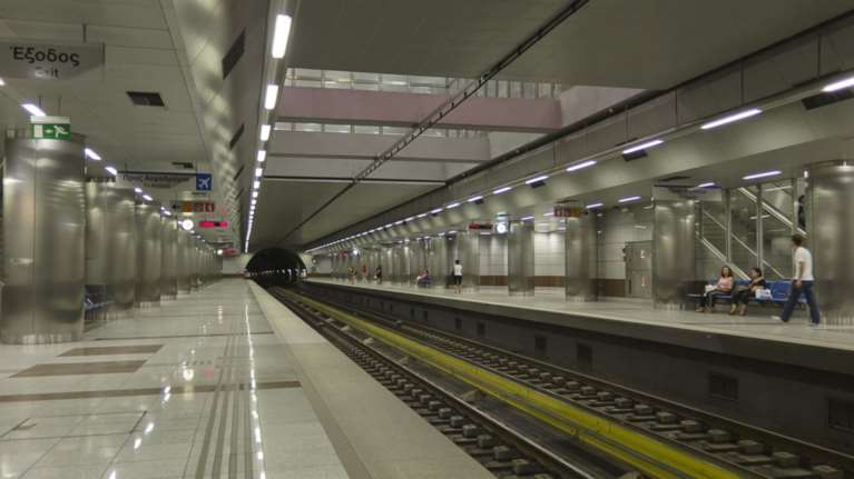 Κλειστοί οι σταθμοί του Μετρό &quot;Κορυδαλλός&quot; και &quot;Μανιάτικα&quot; με εντολή της ΕΛ.ΑΣ.