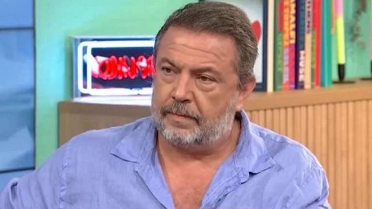 Στάθης Σταμουλακάτος: &quot;Γνώρισα τον αδερφό μου στην κηδεία του&quot;