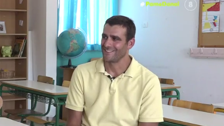 Πατρίκιος Κωστής: Ο &quot;ψηλός&quot; του &quot;Παρά Πέντε&quot; παράτησε την υποκριτική και έγινε δάσκαλος [Βίντεο]