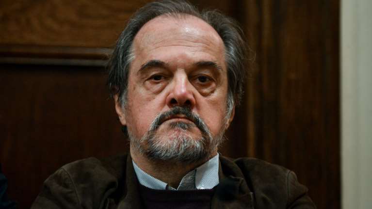 Εκκληση Απόστολου Δοξιάδη: &quot;Ιεράρχες, μην ανοίξετε τις Εκκλησίες τη Μεγάλη Εβδομάδα&quot;