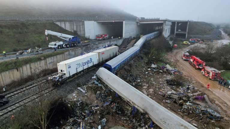 Τέμπη: Γιατί αναβλήθηκε η δίκη για τα βίντεο φόρτωσης της εμπορικής αμαξοστοιχίας για τις 30 Οκτωβρίου