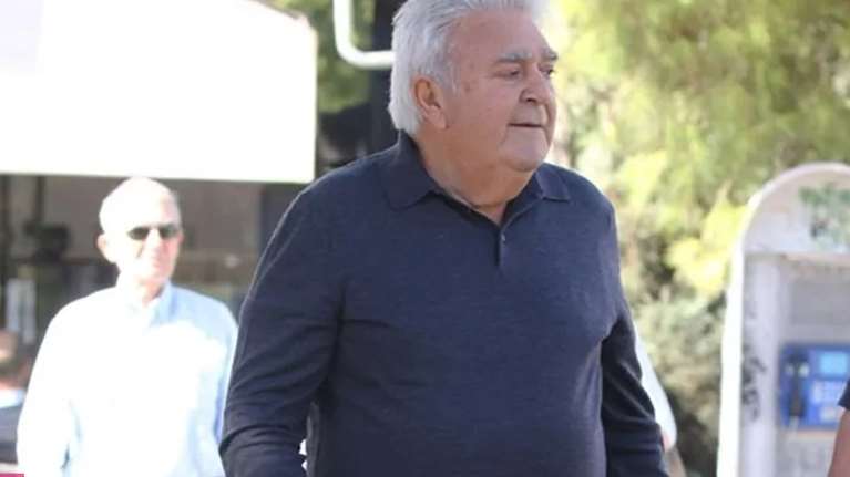 Ο Πασχάλης Τερζής σε μία σπάνια εμφάνιση μετά από πολύ καιρό