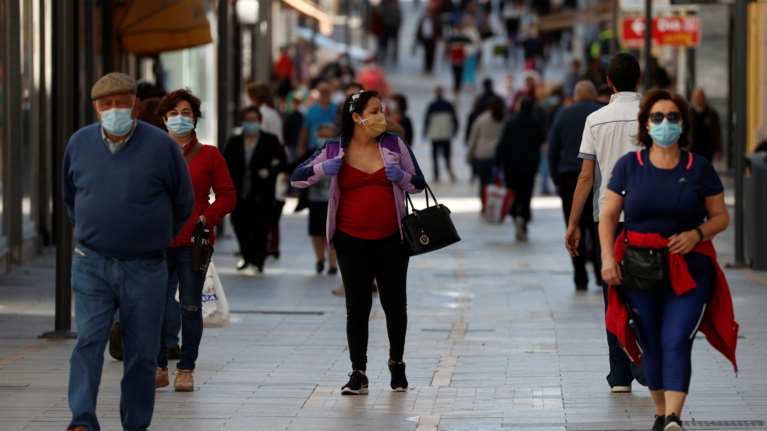 Αποκαλυπτική έρευνα του Stanford: 10 φορές πιο θανατηφόρος από τη γρίπη ο κορονοϊός