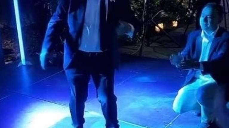 Λάρισα: Σε γλέντι χωρίς μάσκα ο Χρήστος Κέλλας: &quot;Ανθρώπινη στιγμή&quot;, απαντά ο βουλευτής της ΝΔ