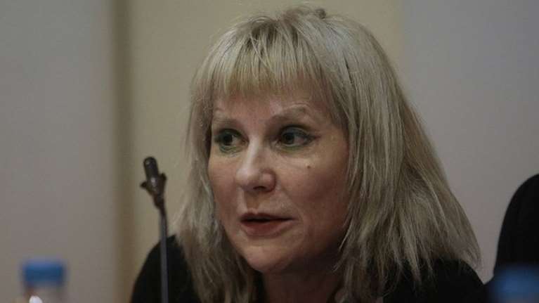 Η Σώτη Τριανταφύλλου γράφει για τη δολοφονία του Θάνου Αξαρλιάν: Το &quot;μοναδικό λάθος&quot; της 17 Νοέμβρη