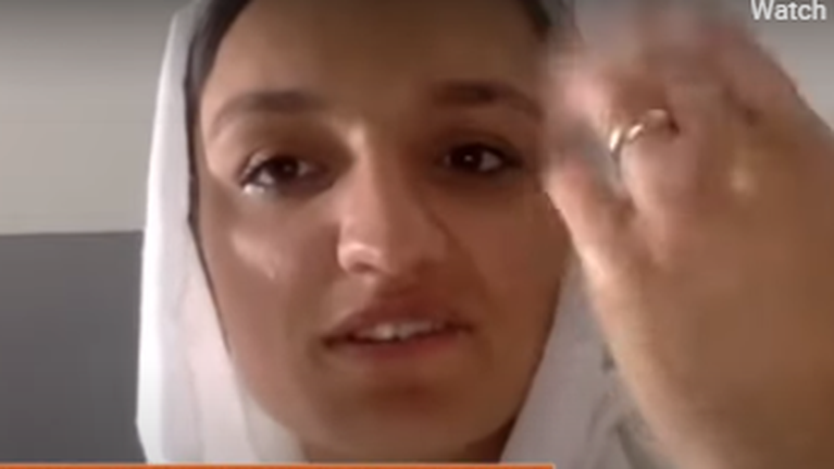 Συγκλονίζει η πρώτη γυναίκα δήμαρχος στο Αφγανιστάν: Τρεις φορές προσπάθησαν να με σκοτώσουν οι Ταλιμπάν