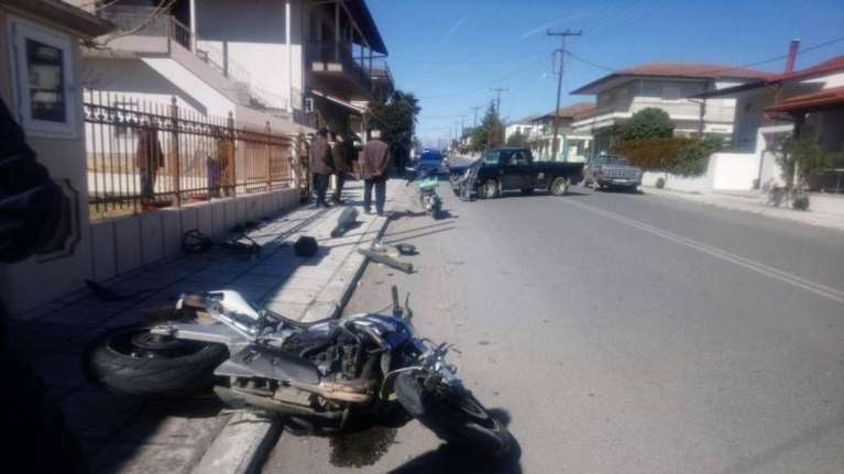 Τραγωδία στη Νάουσα: Νεκρός 27χρονος μοτοσικλετιστής - Συγκρούστηκε με φορτηγό