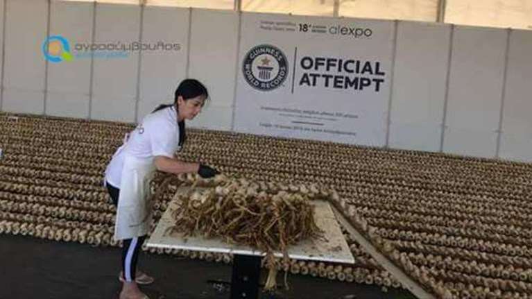 Κορονοϊός: Ξεπούλησαν οι παραγωγείς σκόρδου - Η φήμη ότι βοηθάει στην αντιμετώπιση