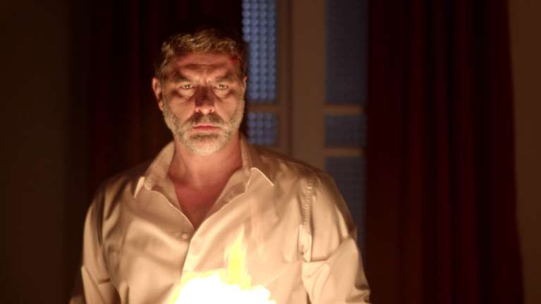 Άγριες Μέλισσες spoiler: O Βόσκαρης αυτοκτονεί μέσα στη φυλακή