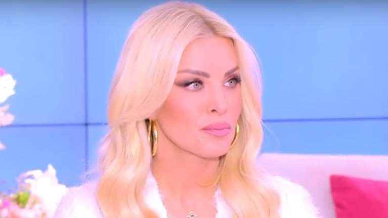 Κατερίνα Καινούργιου: &quot;Συλλυπητήρια στη Φαίη Σκορδά - Τον είχα δει πριν λίγο καιρό με τη Φαίη και τη σύζυγό του&quot;