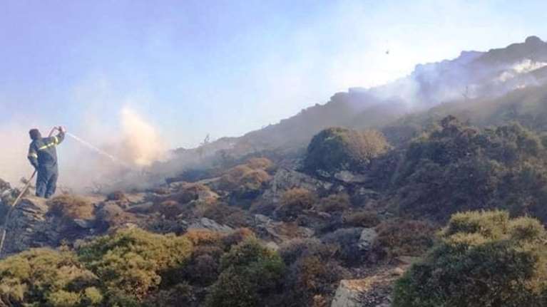 Χανιά: Σε ύφεση μετά από 3 ημέρες η φωτιά στο δήμο Κανδάνου – Σελίνου