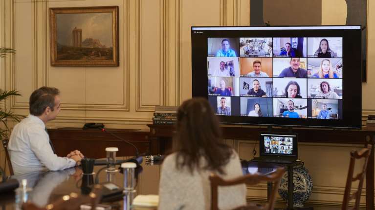 Τηλεδιάσκεψη Μητσοτάκη με Έλληνες Ολυμπιονίκες: Μίλησε με Δήμα, Τσιτσιπά, Κορακάκη, Πετρούνια και Στεφανίδη