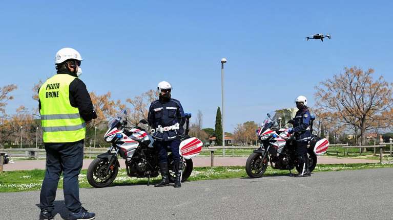 Ιταλία: Στο Τρεβιόλο περιπολούν drones που μετράνε και τη θερμοκρασία