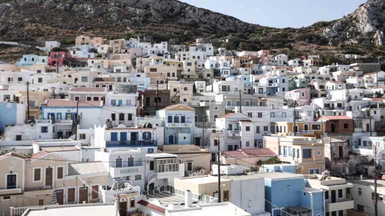 Κάρπαθος: Ράκος ο 32χρονος που είναι στο ροζ βίντεο μετά την αυτοκτονία του πατέρα του - &quot;Τα είπε όλα στον γιο του&quot;