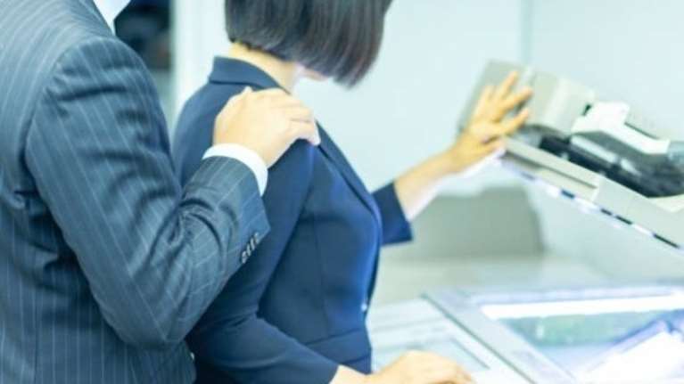 Πιάνουν δουλειά οι Σύμβουλοι Ακεραιότητας για την σεξουαλική κακοποίηση στο Δημόσιο