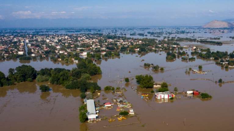 Meteo: 70 θανατηφόρες πλημμύρες τα τελευταία 45 χρόνια - Αύξηση των θανάτων στην Ελλάδα - Οι πιο επικίνδυνοι μήνες