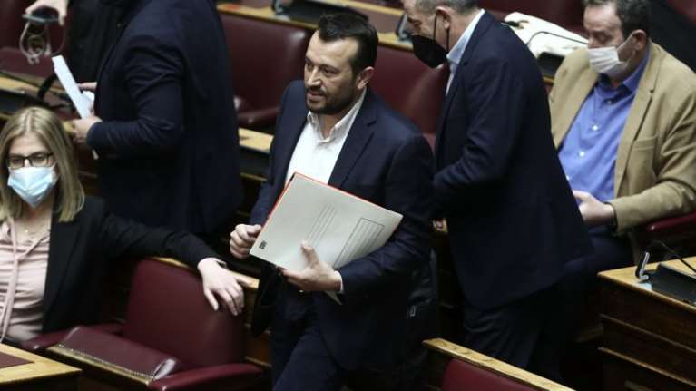 Συζήτηση στη Βουλή για σύσταση προανακριτικής- Ν. Παππάς: Διάτρητη, αποσπασματική και προσβλητική η πρόταση της ΝΔ