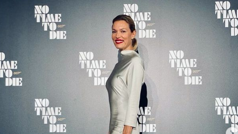 Βίκυ Καγιά: &quot;Απαιτώ να μη μου κάνουν ρετούς για να φαίνονται οι ρυτίδες μου&quot;