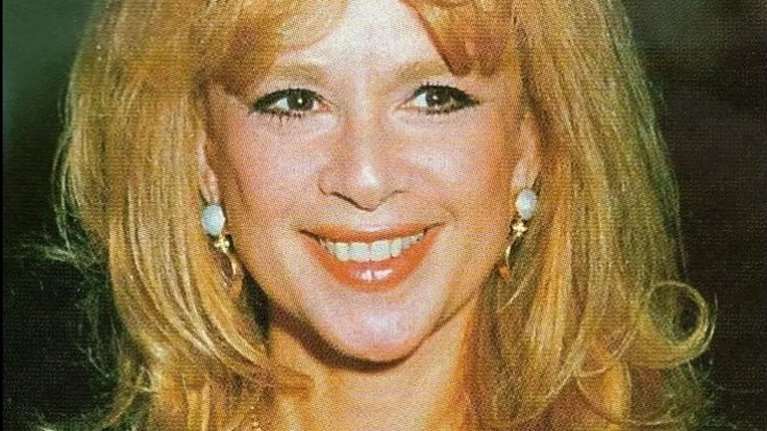 Αλίκη Βουγιουκλάκη: Η αδημοσίευτη φωτογραφία από μία χειμωνιάτικη βραδιά με τον Κώστα Σπυρόπουλο