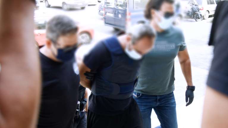 Γυναικοκτονία στη Θεσσαλονίκη: Τη σκότωσε επειδή του ζήτησε να χωρίσουν - Τι ισχυρίστηκε στον Εισαγγελέα ο 46χρονος