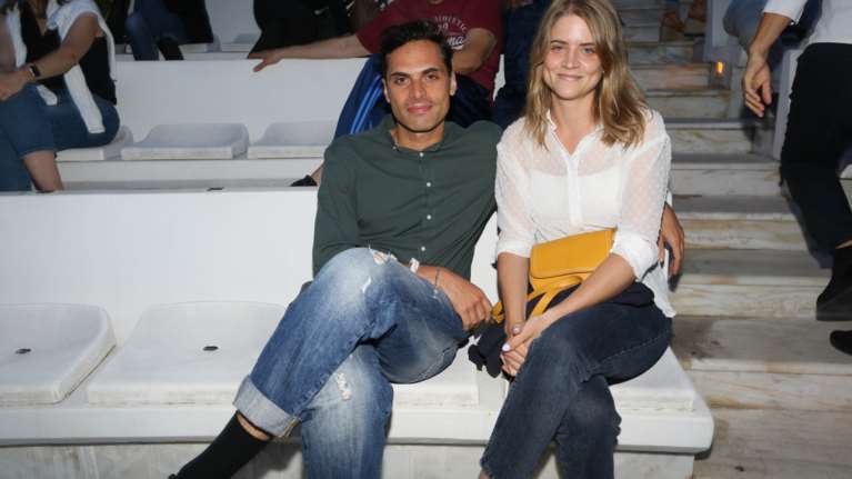 Δανάη Μιχαλάκη: Μας δείχνει τις βέρες του γάμου της με τον Γιώργο Παπαγεωργίου