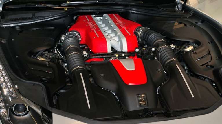 Τέλος τα αυτοκίνητα με θερμικούς κινητήρες από το 2035