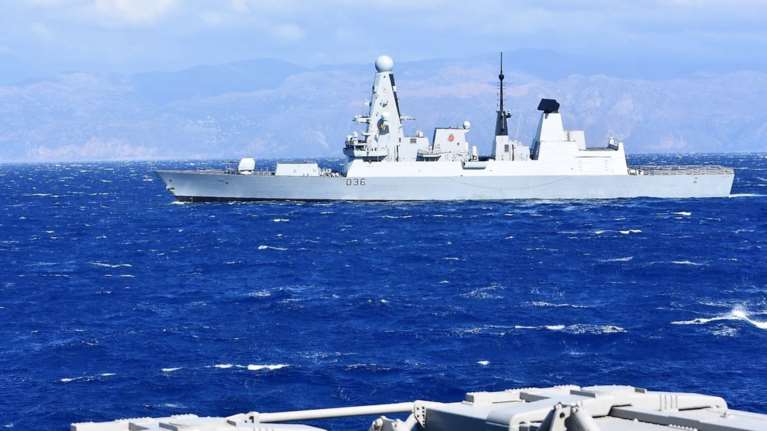 Φρεγάτα "Έλλη": Συνεκπαίδευση με το Βρετανικό αντιτορπιλικό "DEFENDER" νοτιοδυτικά της Κρήτης [Εικόνες]