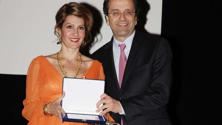 15 χρόνια πριν: Αντώνης Σαμαράς και Νία Βαρντάλος σε μια απροσδόκητη συνάντηση