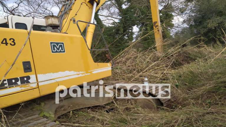 Οικογενειακή τραγωδία στην Ηλεία: Γιος παρέσυρε και σκότωσε τον πατέρα του με ερπυστριοφόρο